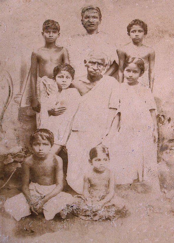 Pillavilakam f bhagavathy vilakam Low