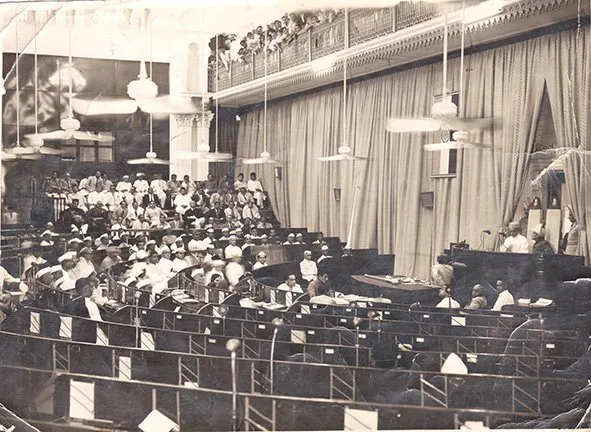 AP Formation 1956 Low